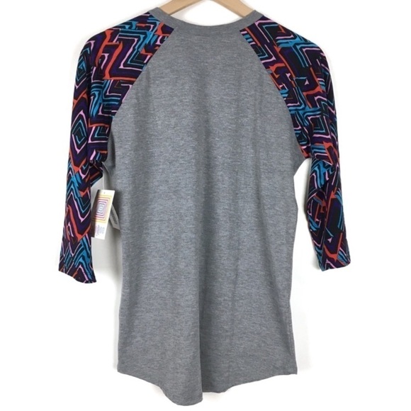 LULAROE Randy Baseball T Shirt Top 3/4 Sleeves Raglan Chevron Retro Size Small - Picture 3 of 9